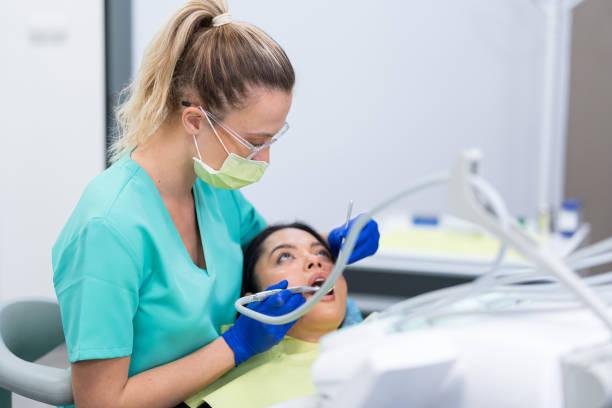 Best Emergency Dental Extractions in Maynardville, TN